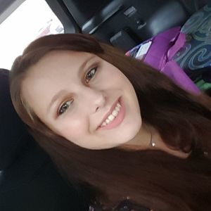 Meet your Posher, Haliegh